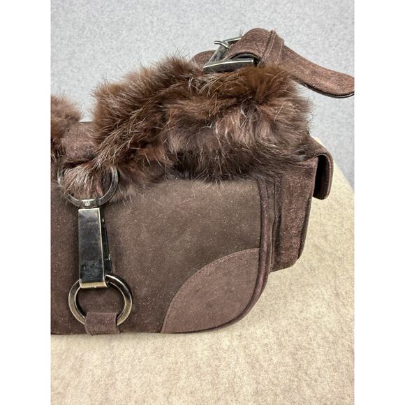 Stuart Weitzman Dark Brown Suede Fur Trim Shoulder Bag Front Clip - Picture 13 of 14